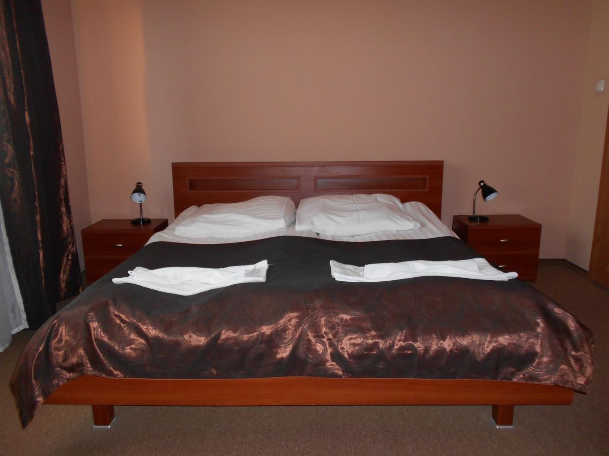 Hotel Astor 라돔 외부 사진