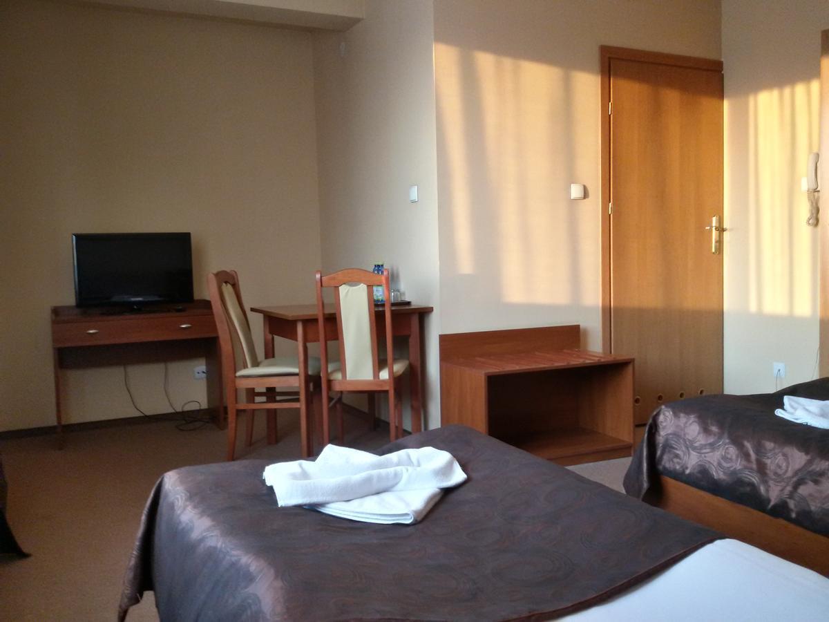 Hotel Astor 라돔 외부 사진